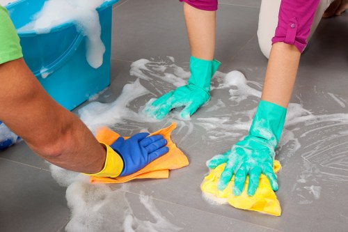 Professional end of tenancy cleaning for a Maidavale rental property living room